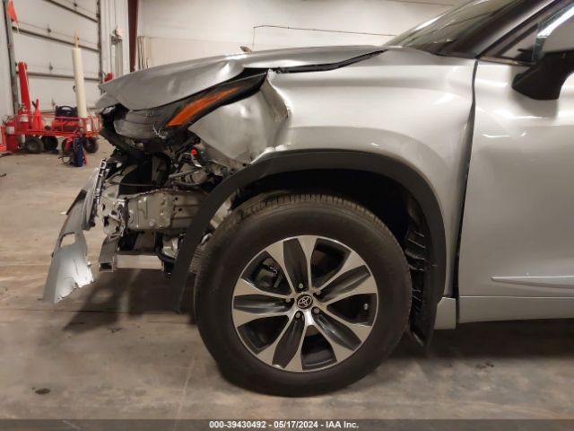 Photo 5 VIN: 5TDGZRBH7NS243398 - TOYOTA HIGHLANDER 