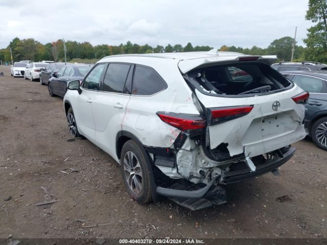 Photo 2 VIN: 5TDGZRBH7NS572134 - TOYOTA HIGHLANDER 