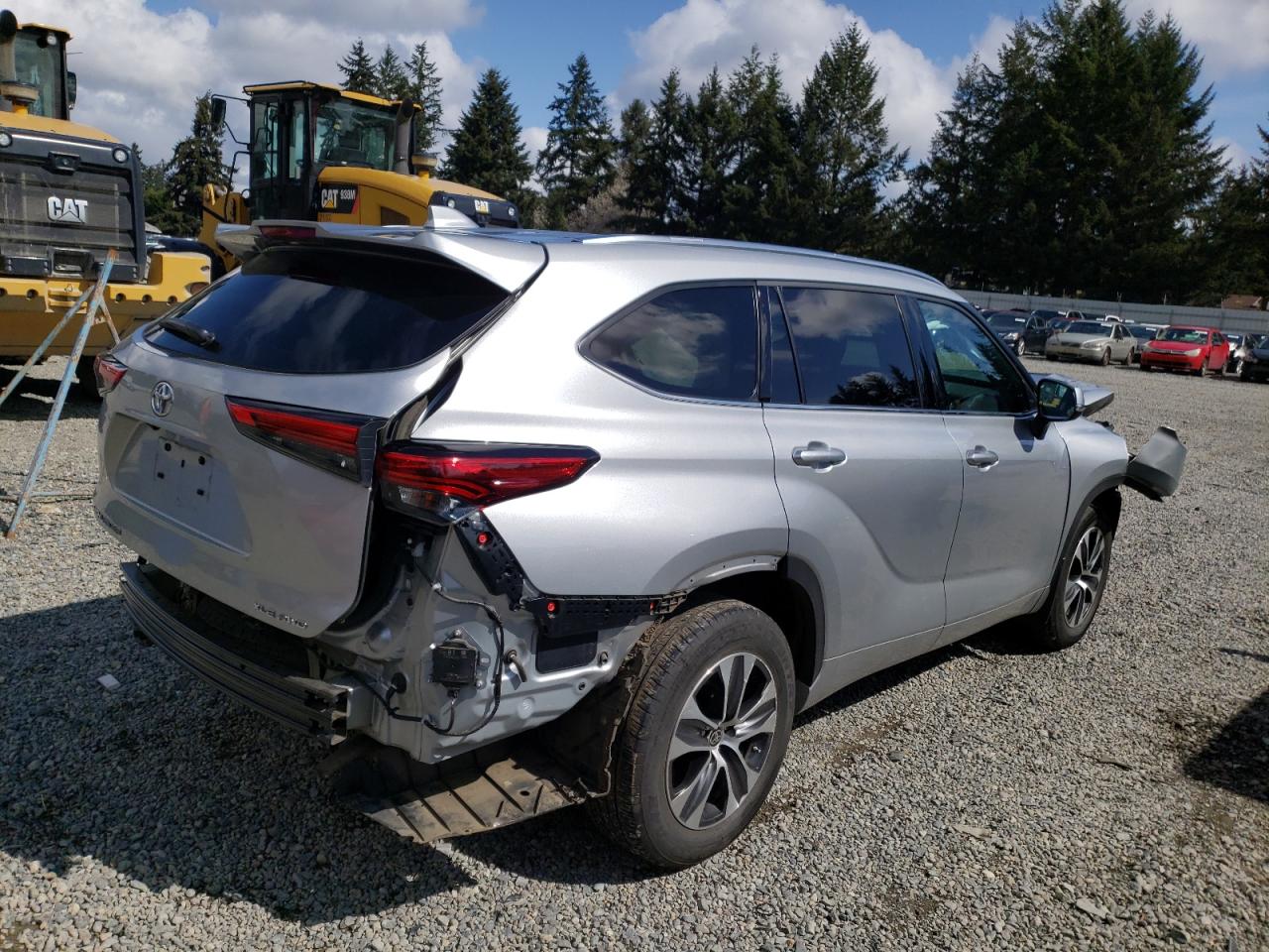 Photo 2 VIN: 5TDGZRBH8LS520699 - TOYOTA HIGHLANDER 