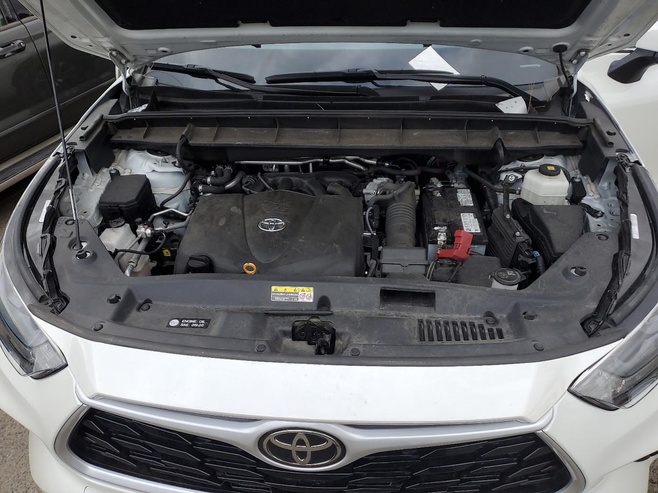 Photo 10 VIN: 5TDGZRBH8MS530750 - TOYOTA HIGHLANDER 