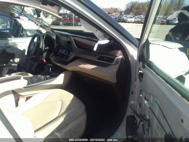 Photo 4 VIN: 5TDGZRBH8MS534376 - TOYOTA HIGHLANDER 