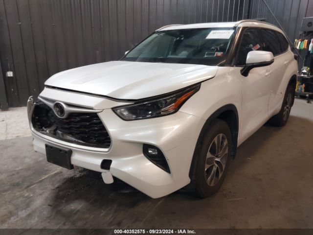 Photo 1 VIN: 5TDGZRBH8NS587693 - TOYOTA HIGHLANDER 