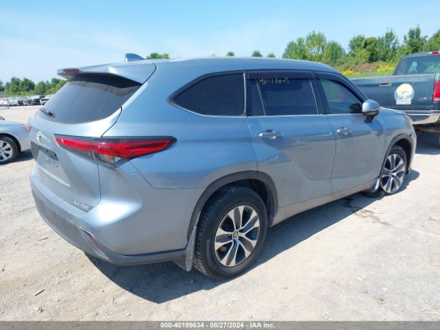 Photo 3 VIN: 5TDGZRBH9NS213755 - TOYOTA HIGHLANDER 