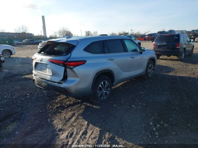 Photo 3 VIN: 5TDGZRBHXNS594385 - TOYOTA HIGHLANDER 