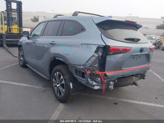 Photo 2 VIN: 5TDHARAH7MS011850 - TOYOTA HIGHLANDER 