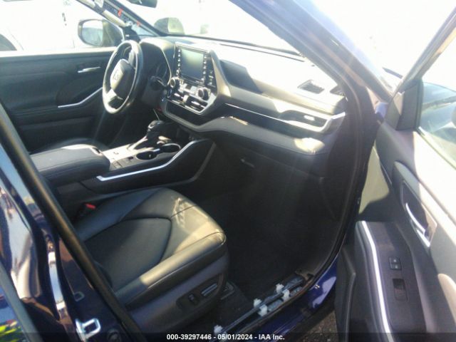 Photo 4 VIN: 5TDHBRCH0MS050743 - TOYOTA HIGHLANDER 