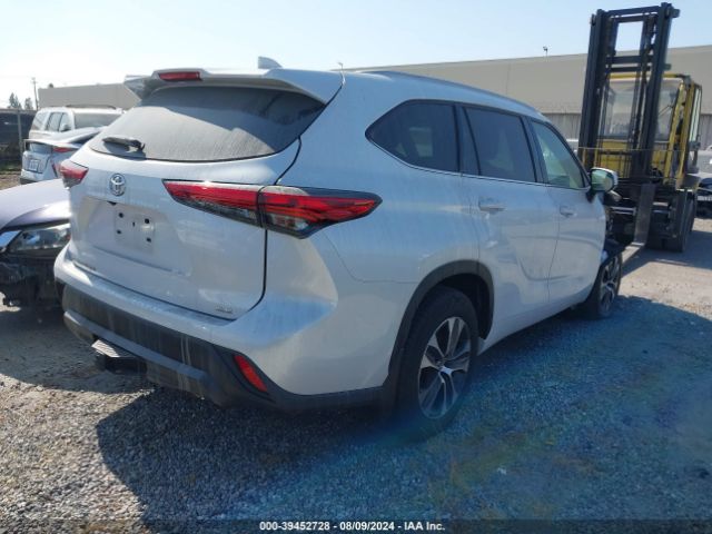 Photo 3 VIN: 5TDHZRAHXNS104565 - TOYOTA HIGHLANDER 