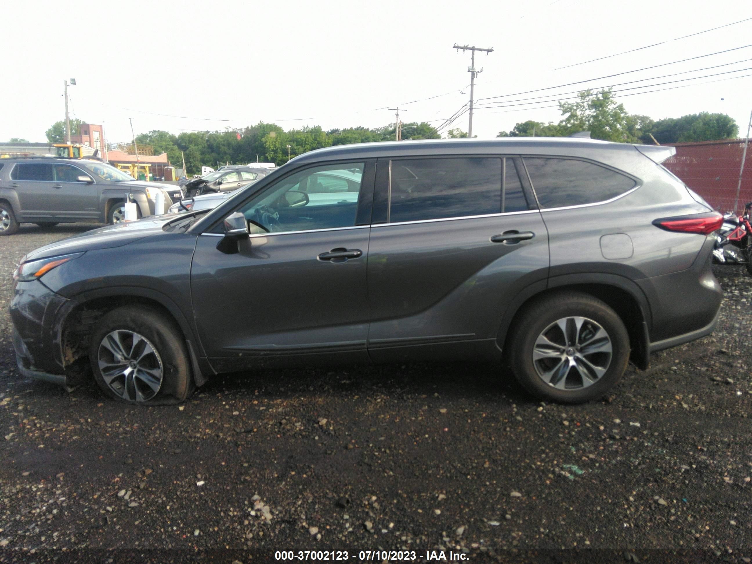 Photo 13 VIN: 5TDHZRBH2MS539545 - TOYOTA HIGHLANDER 