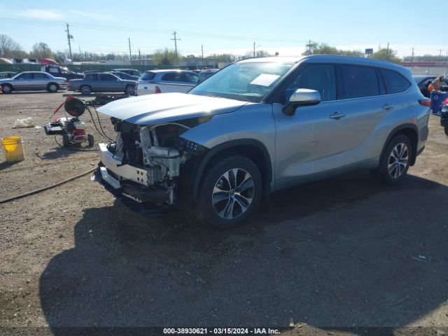 Photo 1 VIN: 5TDHZRBH3NS597763 - TOYOTA HIGHLANDER 