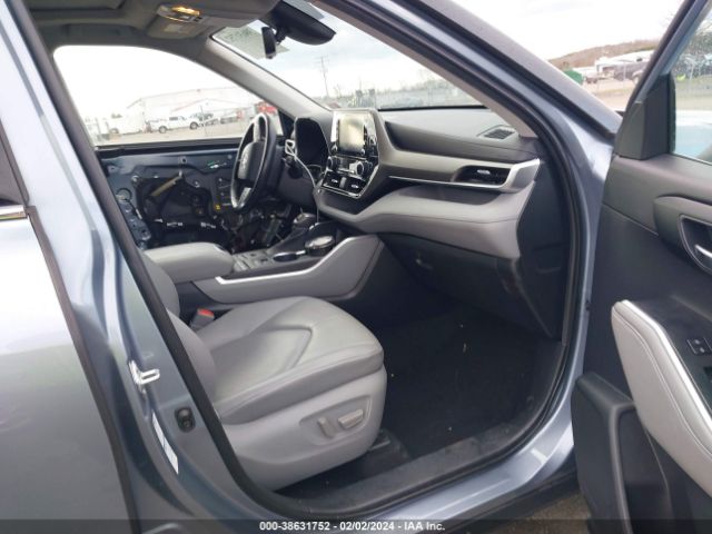 Photo 4 VIN: 5TDHZRBH5LS013876 - TOYOTA HIGHLANDER 