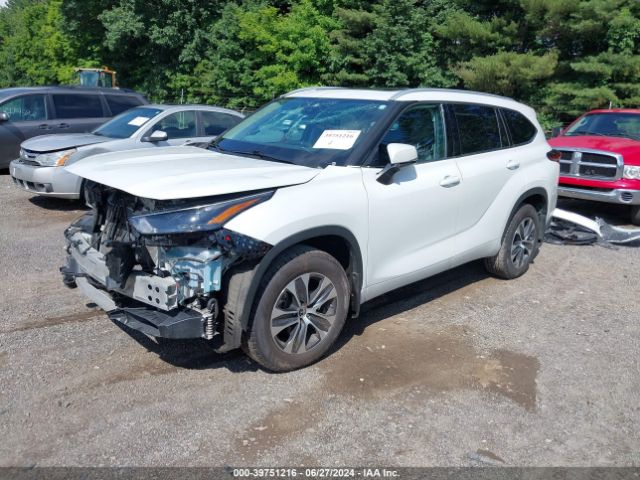 Photo 1 VIN: 5TDHZRBH5NS228953 - TOYOTA HIGHLANDER 