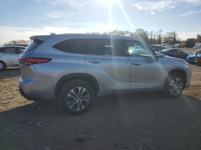 Photo 2 VIN: 5TDHZRBH6NS581833 - TOYOTA HIGHLANDER 