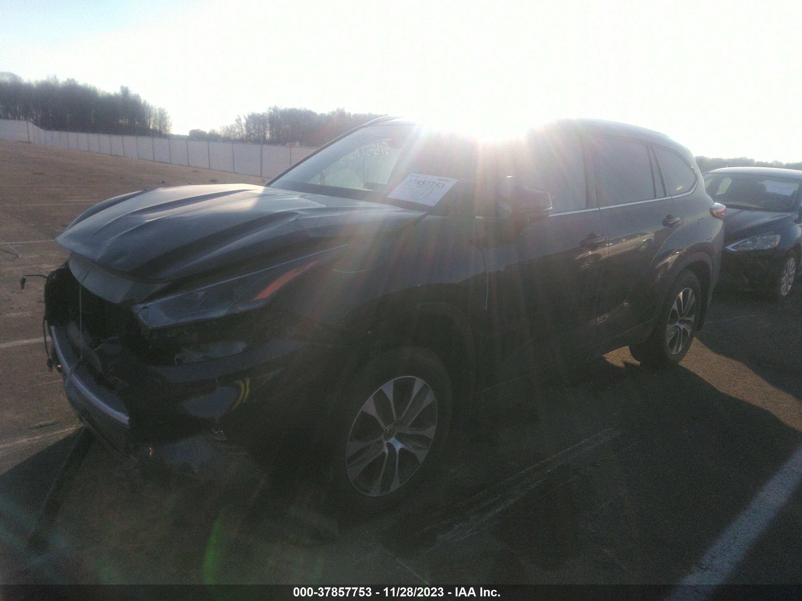 Photo 1 VIN: 5TDHZRBH9MS096407 - TOYOTA HIGHLANDER 