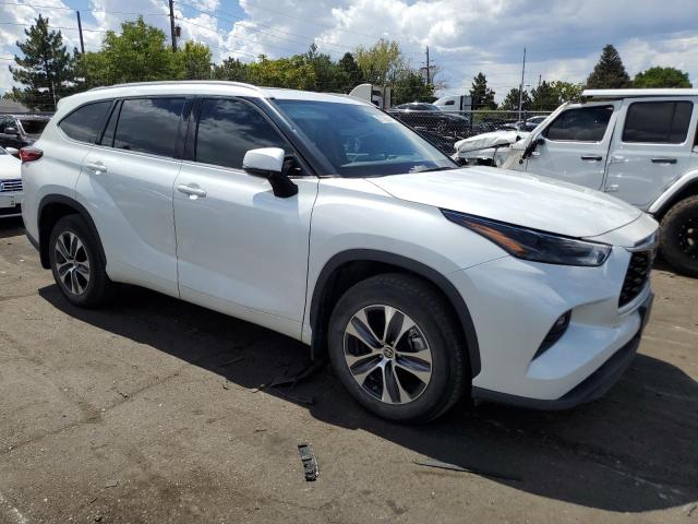 Photo 3 VIN: 5TDHZRBH9NS196198 - TOYOTA HIGHLANDER 