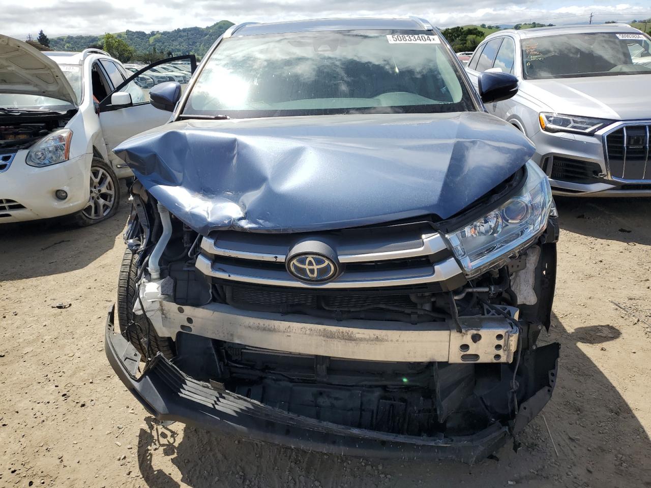 Photo 4 VIN: 5TDJGRFH1KS058491 - TOYOTA HIGHLANDER 