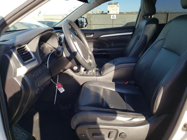 Photo 6 VIN: 5TDJGRFH6JS043015 - TOYOTA HIGHLANDER 