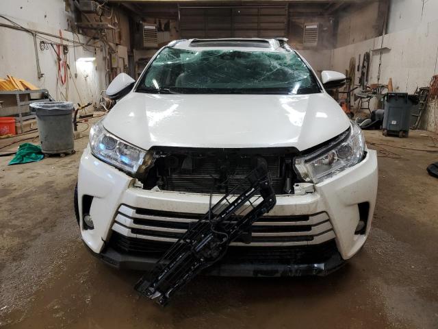 Photo 4 VIN: 5TDJGRFH6KS058843 - TOYOTA HIGHLANDER 