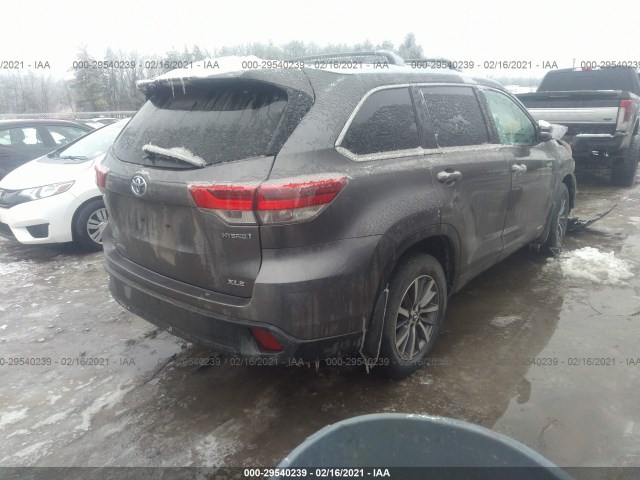 Photo 3 VIN: 5TDJGRFH8JS051018 - TOYOTA HIGHLANDER 