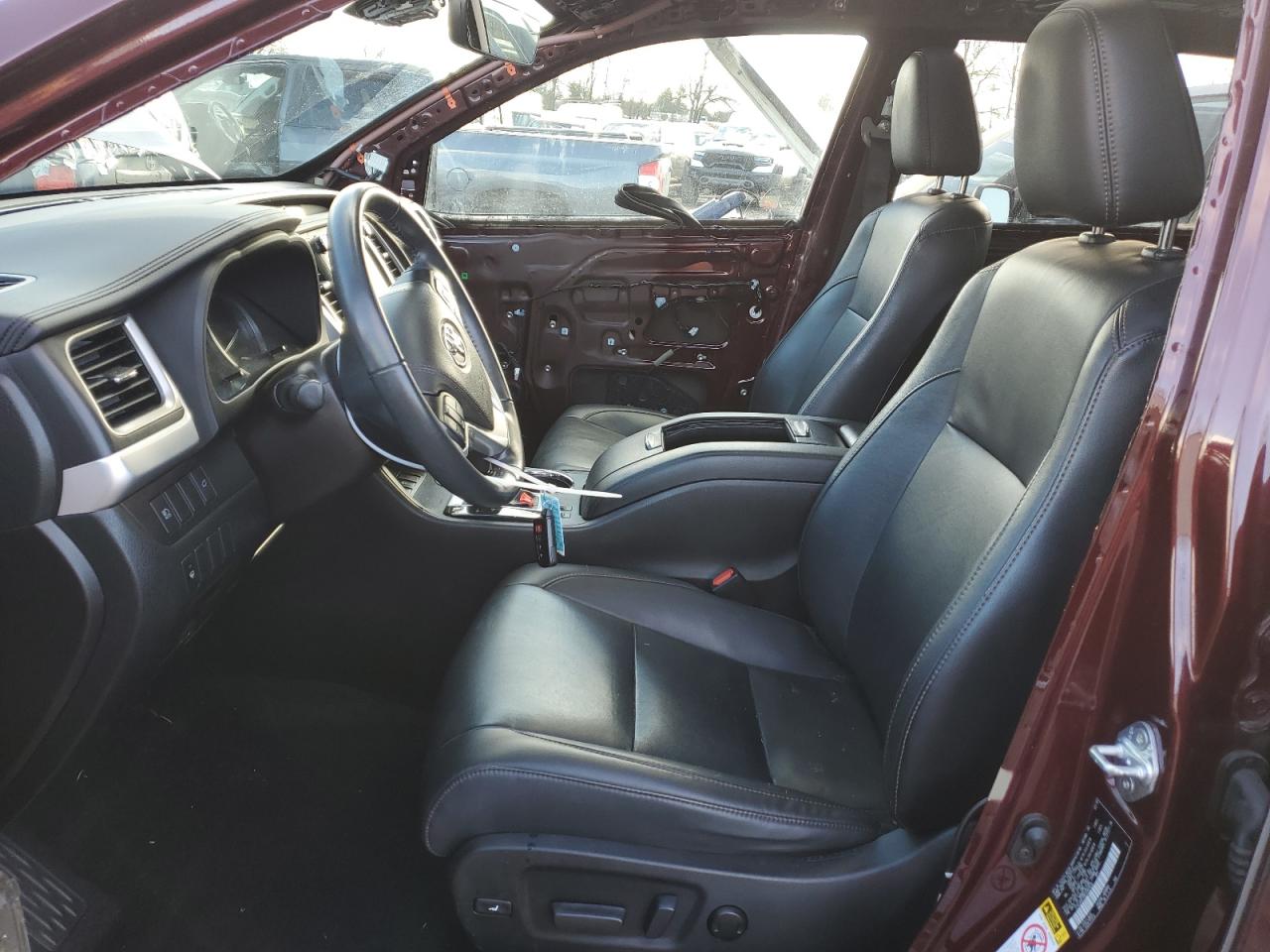 Photo 6 VIN: 5TDJGRFH9KS062630 - TOYOTA HIGHLANDER 