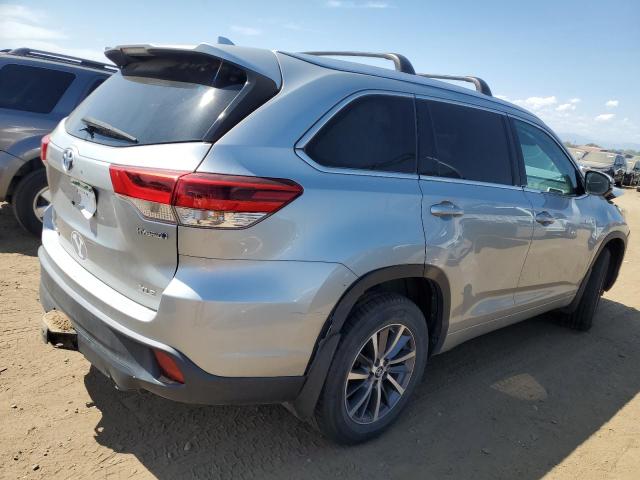 Photo 2 VIN: 5TDJGRFHXJS040831 - TOYOTA HIGHLANDER 