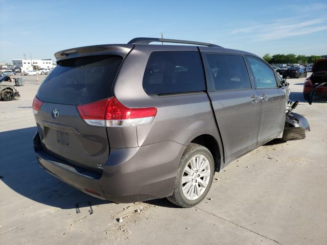 Photo 3 VIN: 5TDJK3DC0BS008460 - TOYOTA SIENNA LE 