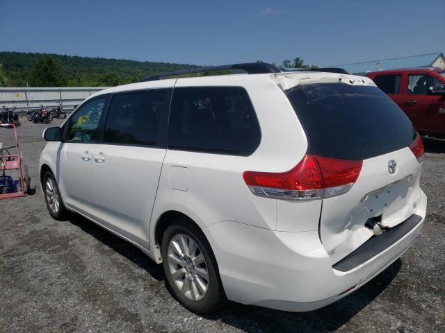 Photo 2 VIN: 5TDJK3DC0ES081008 - TOYOTA SIENNA LE 