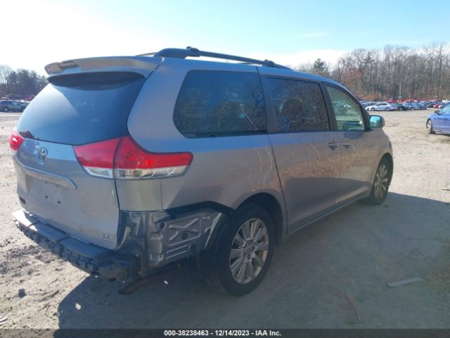 Photo 3 VIN: 5TDJK3DC1BS013828 - TOYOTA SIENNA 