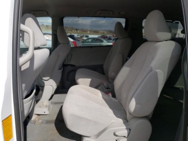 Photo 5 VIN: 5TDJK3DC1BS027695 - TOYOTA SIENNA LE 