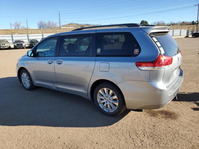 Photo 1 VIN: 5TDJK3DC1BS028099 - TOYOTA SIENNA LE 