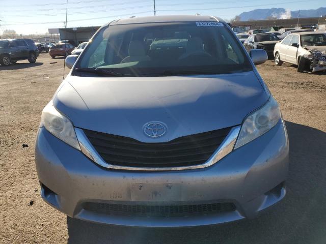 Photo 4 VIN: 5TDJK3DC1BS028099 - TOYOTA SIENNA LE 