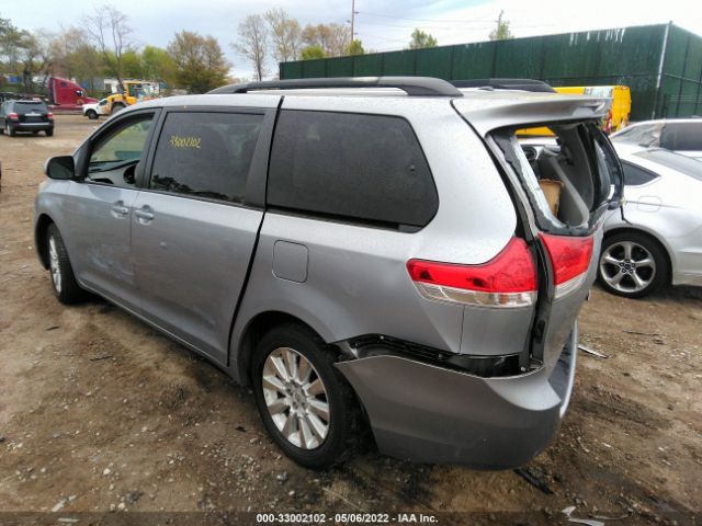 Photo 2 VIN: 5TDJK3DC1CS038813 - TOYOTA SIENNA 