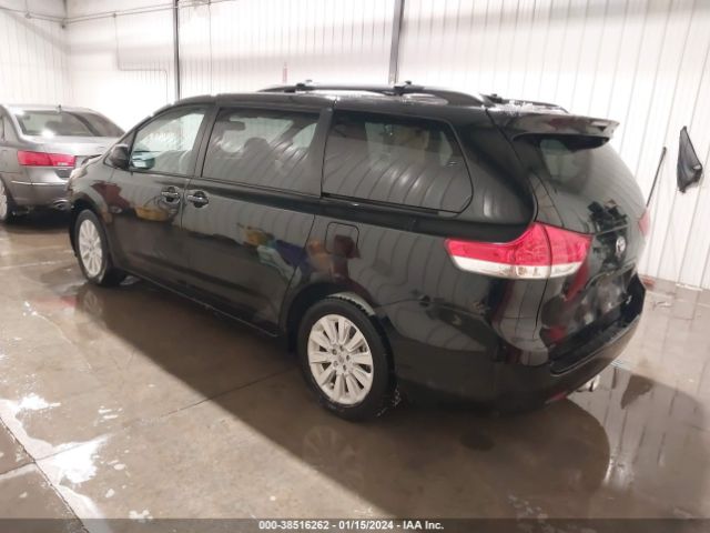 Photo 2 VIN: 5TDJK3DC1ES091398 - TOYOTA SIENNA 