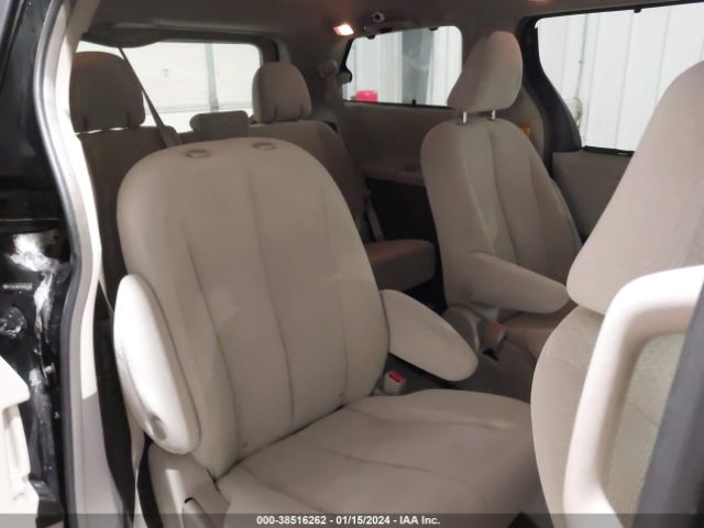 Photo 7 VIN: 5TDJK3DC1ES091398 - TOYOTA SIENNA 