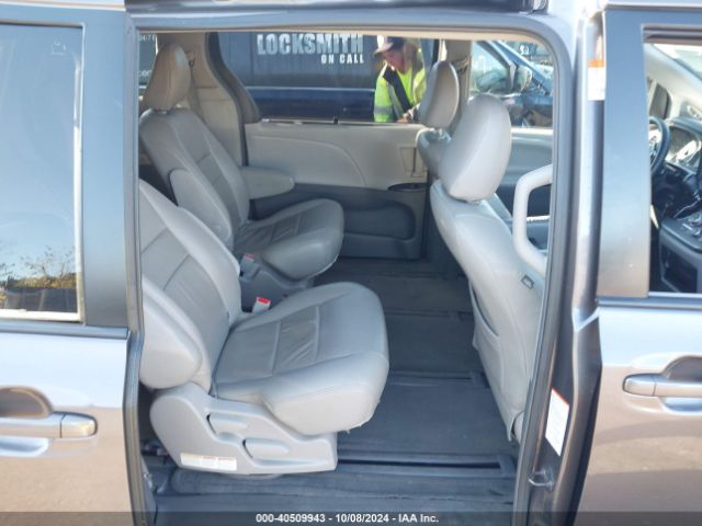 Photo 7 VIN: 5TDJK3DC1GS130106 - TOYOTA SIENNA 