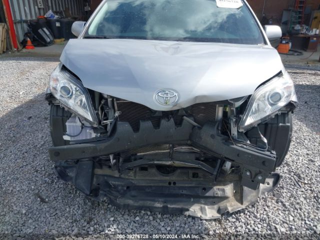 Photo 5 VIN: 5TDJK3DC1GS139758 - TOYOTA SIENNA 