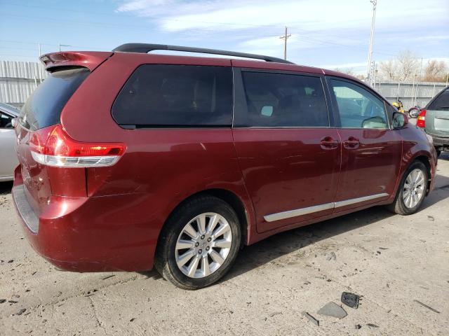 Photo 2 VIN: 5TDJK3DC2CS034690 - TOYOTA SIENNA LE 