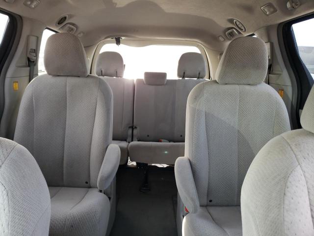 Photo 9 VIN: 5TDJK3DC2CS034690 - TOYOTA SIENNA LE 