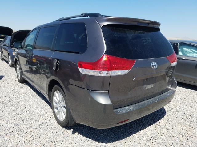 Photo 2 VIN: 5TDJK3DC2CS044619 - TOYOTA SIENNA LE 