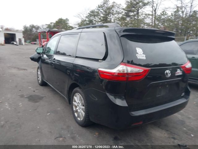 Photo 2 VIN: 5TDJK3DC2FS095090 - TOYOTA SIENNA 