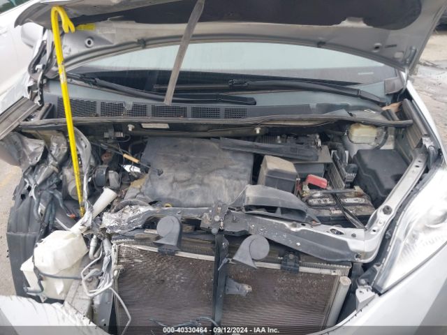 Photo 9 VIN: 5TDJK3DC2FS102846 - TOYOTA SIENNA 