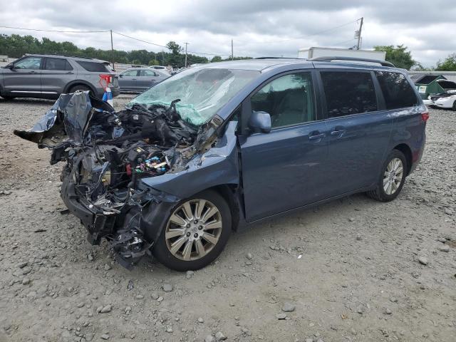 Photo 0 VIN: 5TDJK3DC2FS117623 - TOYOTA SIENNA LE 