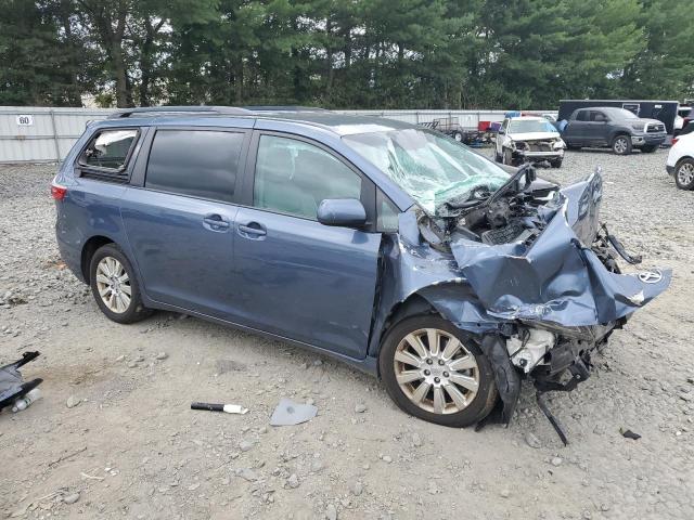 Photo 3 VIN: 5TDJK3DC2FS117623 - TOYOTA SIENNA LE 