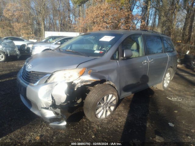 Photo 5 VIN: 5TDJK3DC3BS011417 - TOYOTA SIENNA 