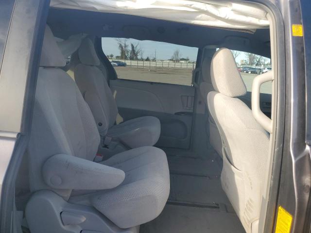 Photo 10 VIN: 5TDJK3DC3CS038912 - TOYOTA SIENNA LE 