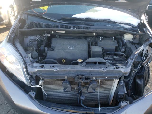 Photo 6 VIN: 5TDJK3DC3DS059180 - TOYOTA SIENNA LE 