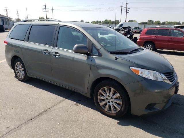 Photo 3 VIN: 5TDJK3DC3DS069577 - TOYOTA SIENNA LE 