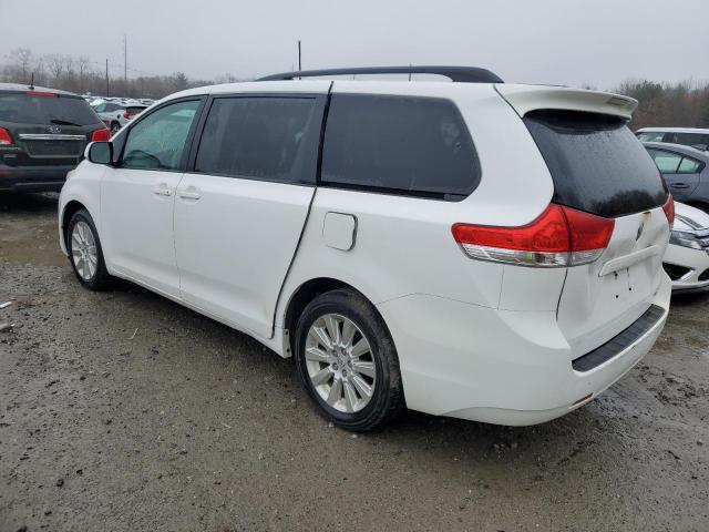 Photo 1 VIN: 5TDJK3DC3ES074098 - TOYOTA SIENNA LE 