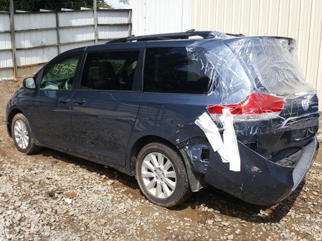 Photo 2 VIN: 5TDJK3DC4DS070558 - TOYOTA SIENNA LE 