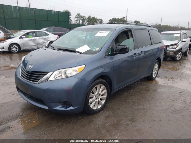 Photo 1 VIN: 5TDJK3DC4ES081562 - TOYOTA SIENNA 