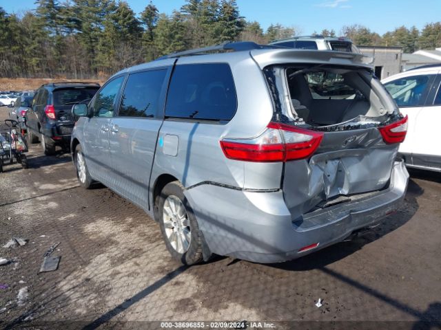 Photo 2 VIN: 5TDJK3DC4GS133694 - TOYOTA SIENNA 